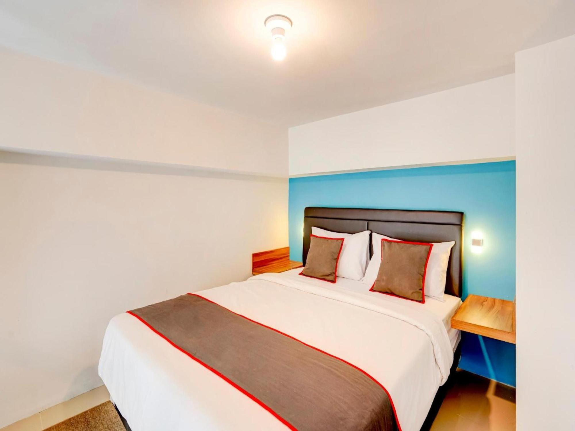 Super Oyo Collection O 30 Amega Crown Sub Hotel Gununganjar